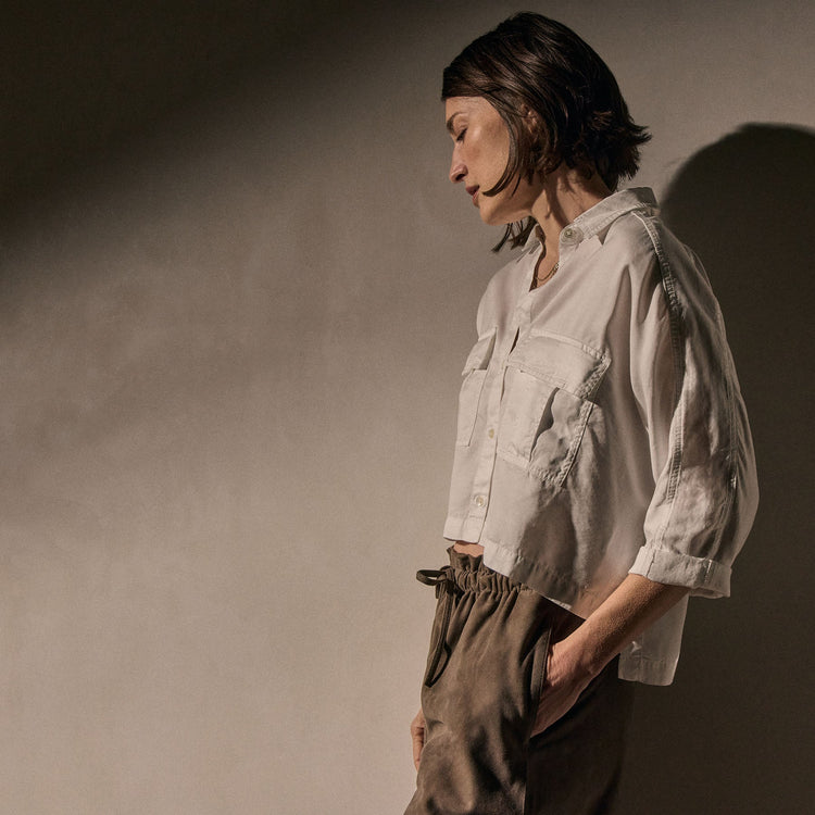 Pocket Cropped Shirt in White | James Perse Los Angeles