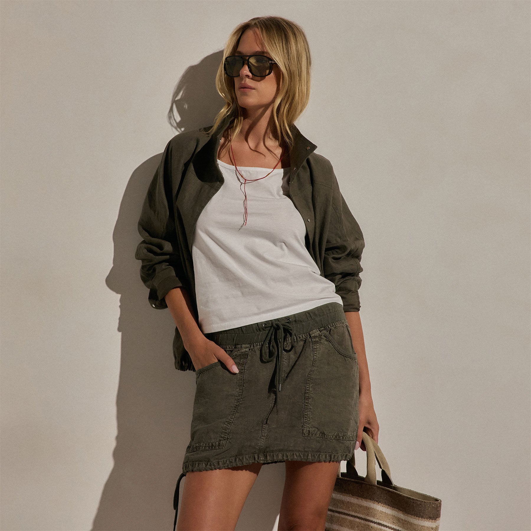 Linen Utility Mini Skirt in Army Green | James Perse Los Angeles