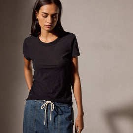 Sheer Slub Crew Neck Tee in Black | James Perse Los Angeles