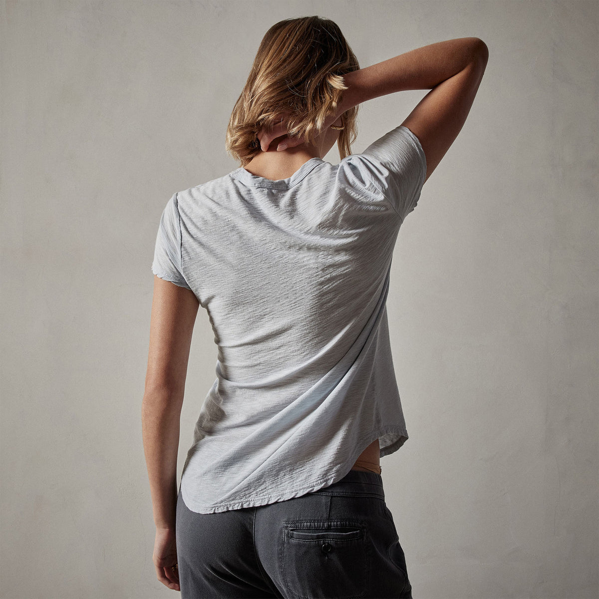 Sheer Slub Crew Neck Tee in Baby Blue | James Perse Los Angeles