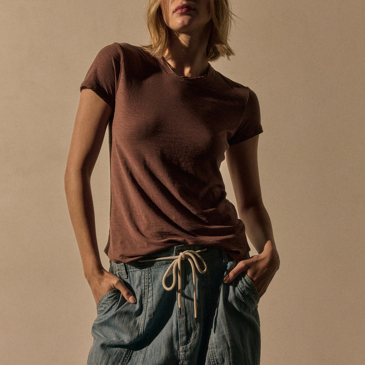Sheer Slub Crew Neck Tee in Cedar | James Perse Los Angeles