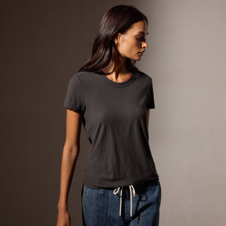 Sheer Slub Crew Neck Tee in Carbon | James Perse Los Angeles