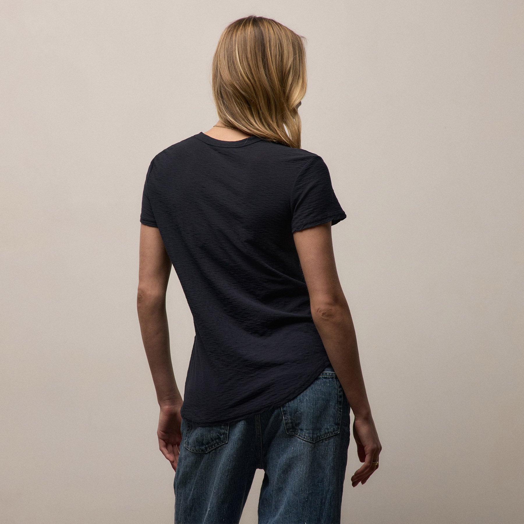 Sheer Slub Crew Neck Tee in Deep | James Perse Los Angeles