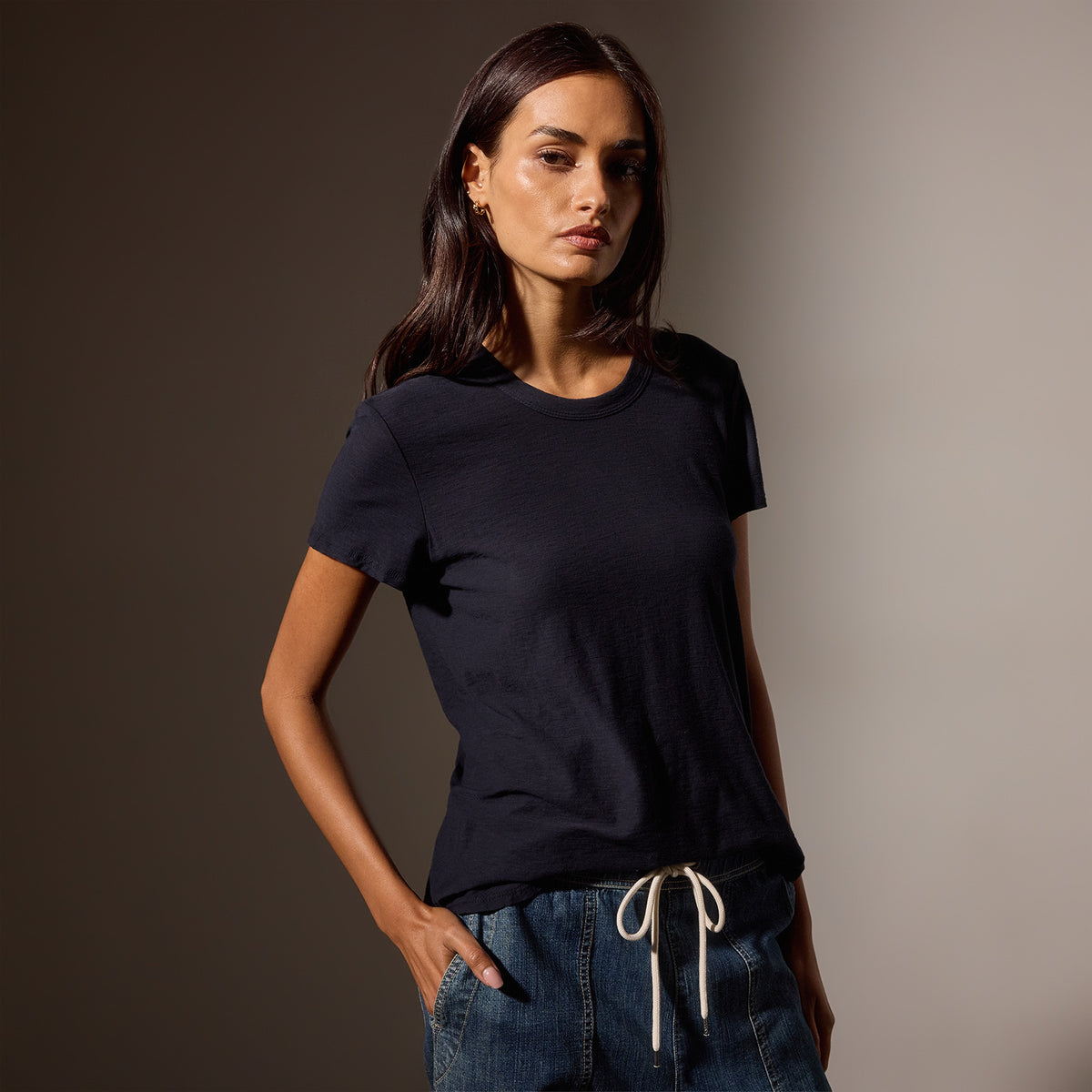 Sheer Slub Crew Neck Tee in Deep | James Perse Los Angeles