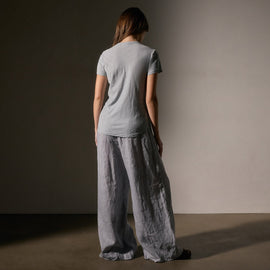 Sheer Slub Crew Neck Tee in Grey Sky | James Perse Los Angeles