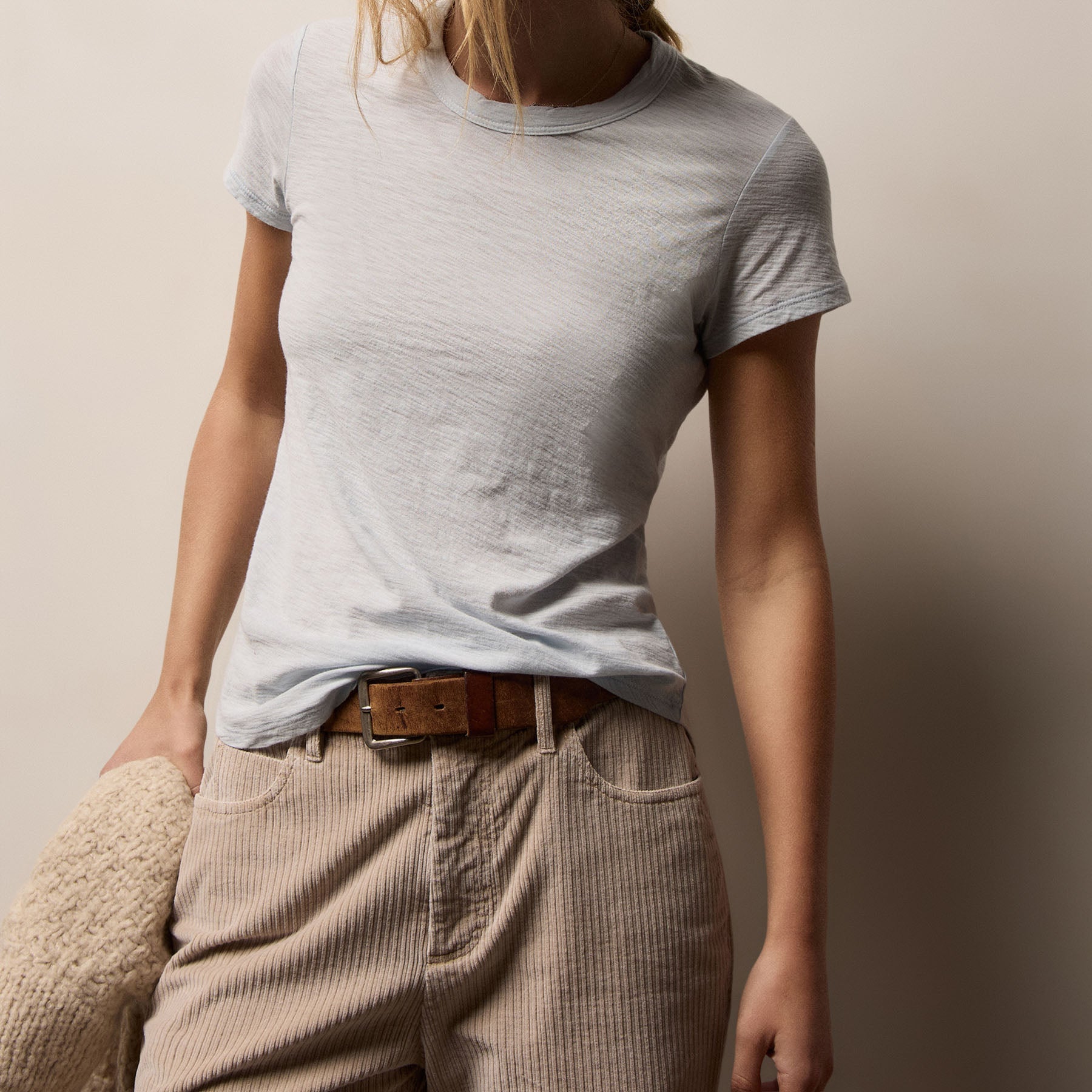 Sheer Slub Crew Neck Tee in Memory | James Perse Los Angeles