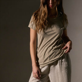 Sheer Slub Crew Neck Tee in Overcast | James Perse Los Angeles