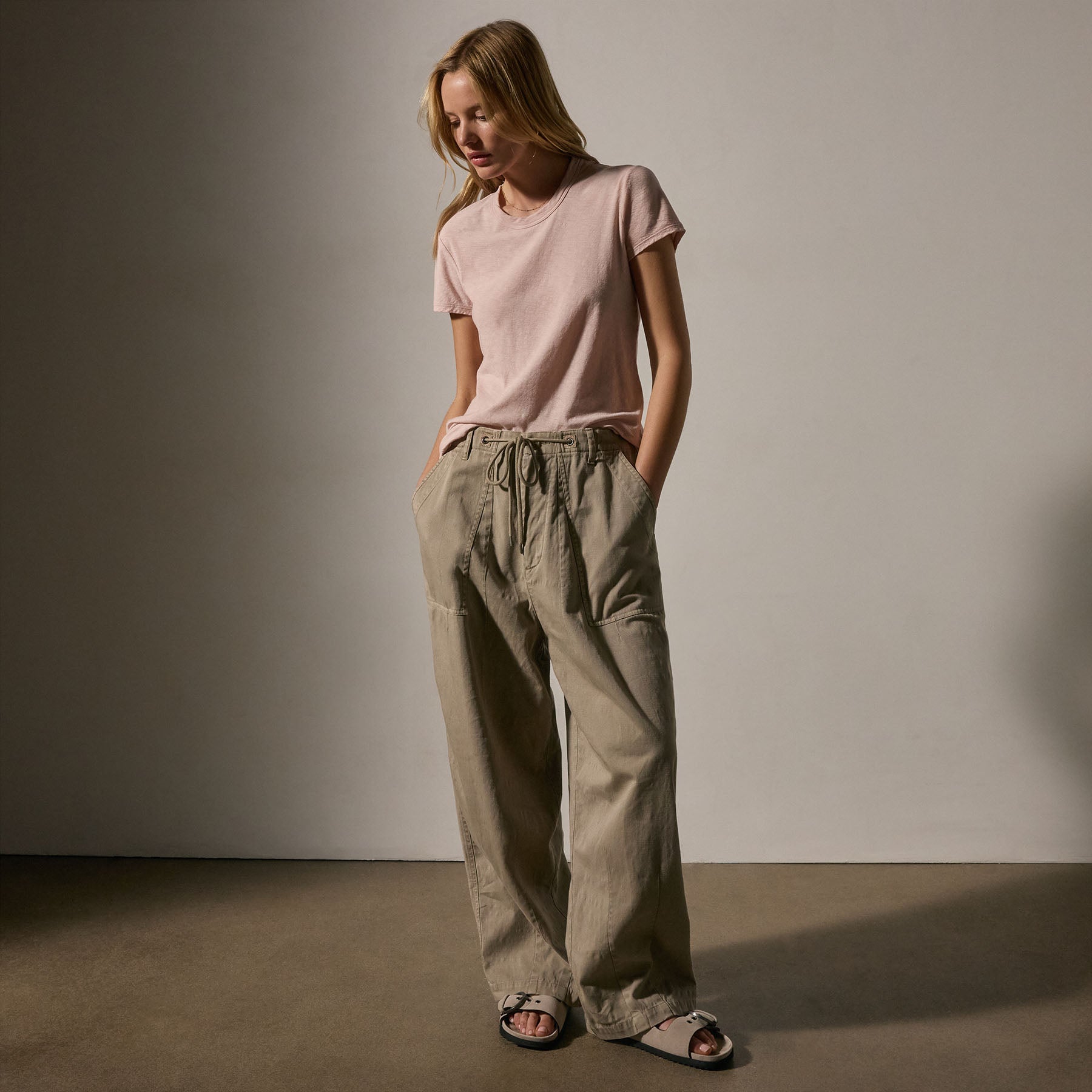 Sheer Slub Crew Neck Tee in Rosewater | James Perse Los Angeles