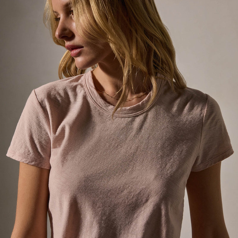 Sheer Slub Crew Neck Tee in Rosewater | James Perse Los Angeles