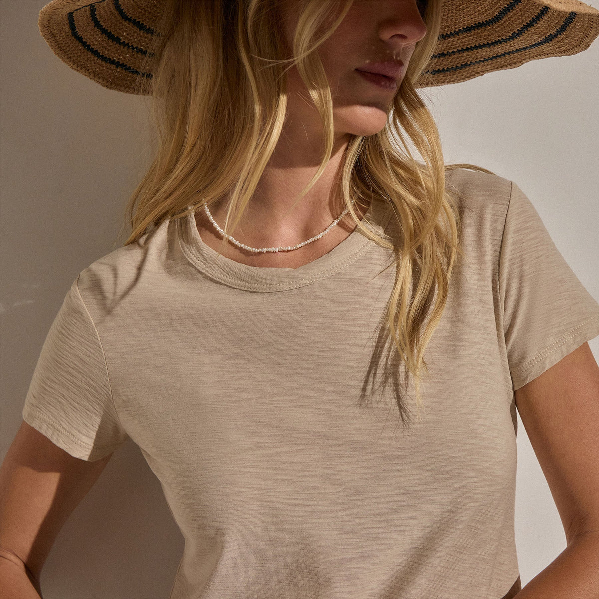 Sheer Slub Crew Neck Tee in Stone | James Perse Los Angeles