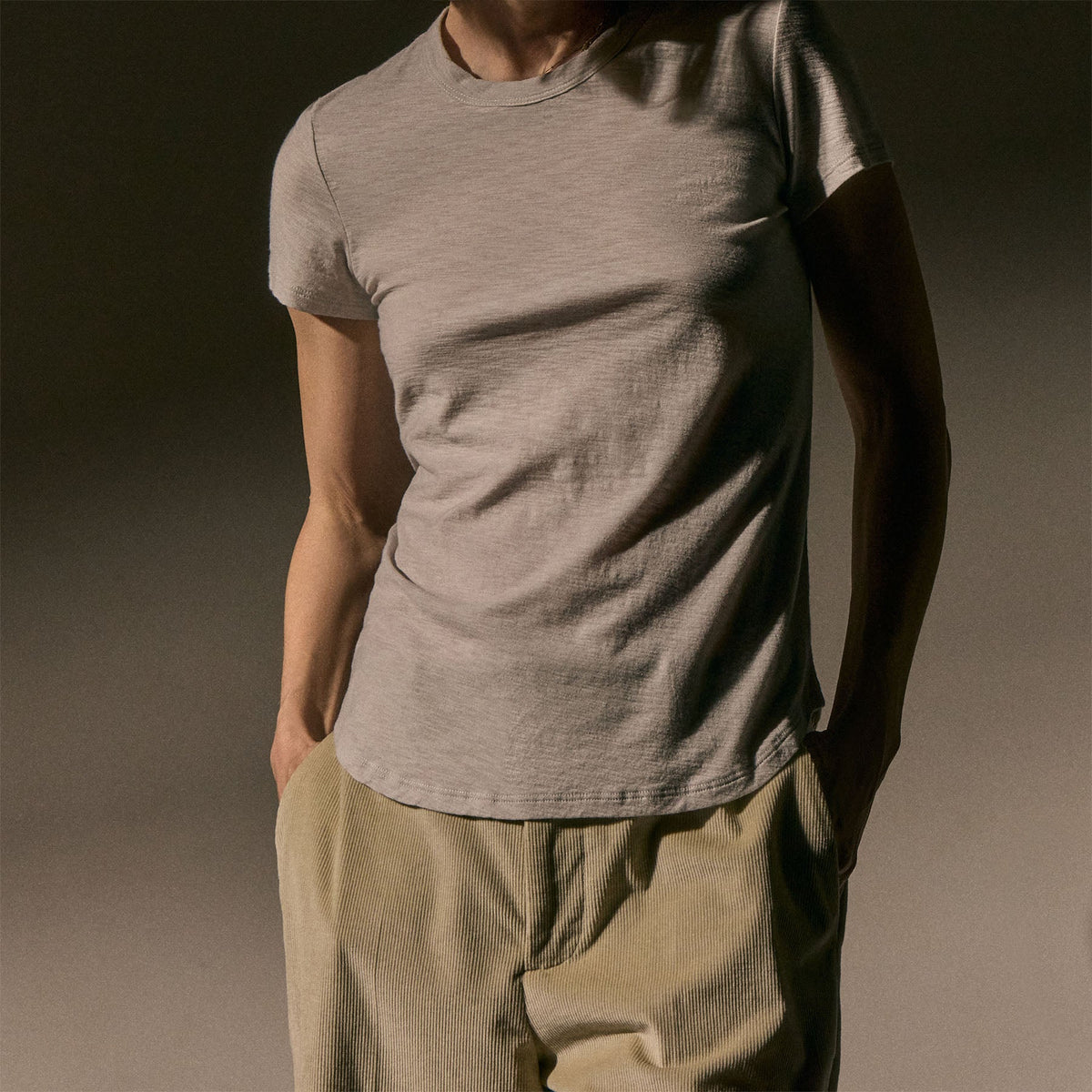 Sheer Slub Crew Neck Tee in Silver | James Perse Los Angeles