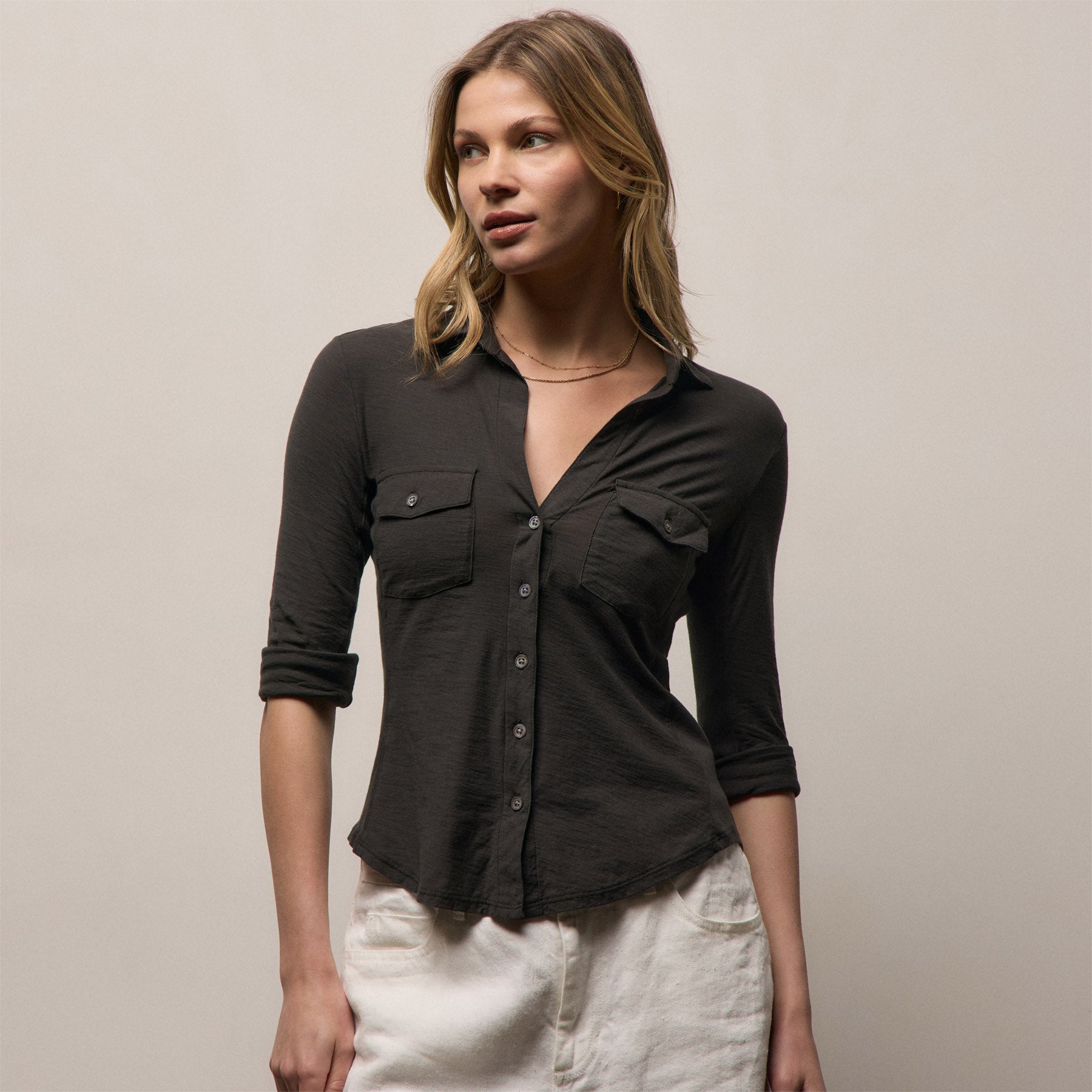 Sheer Slub Side Panel Shirt in Carbon | James Perse Los Angeles