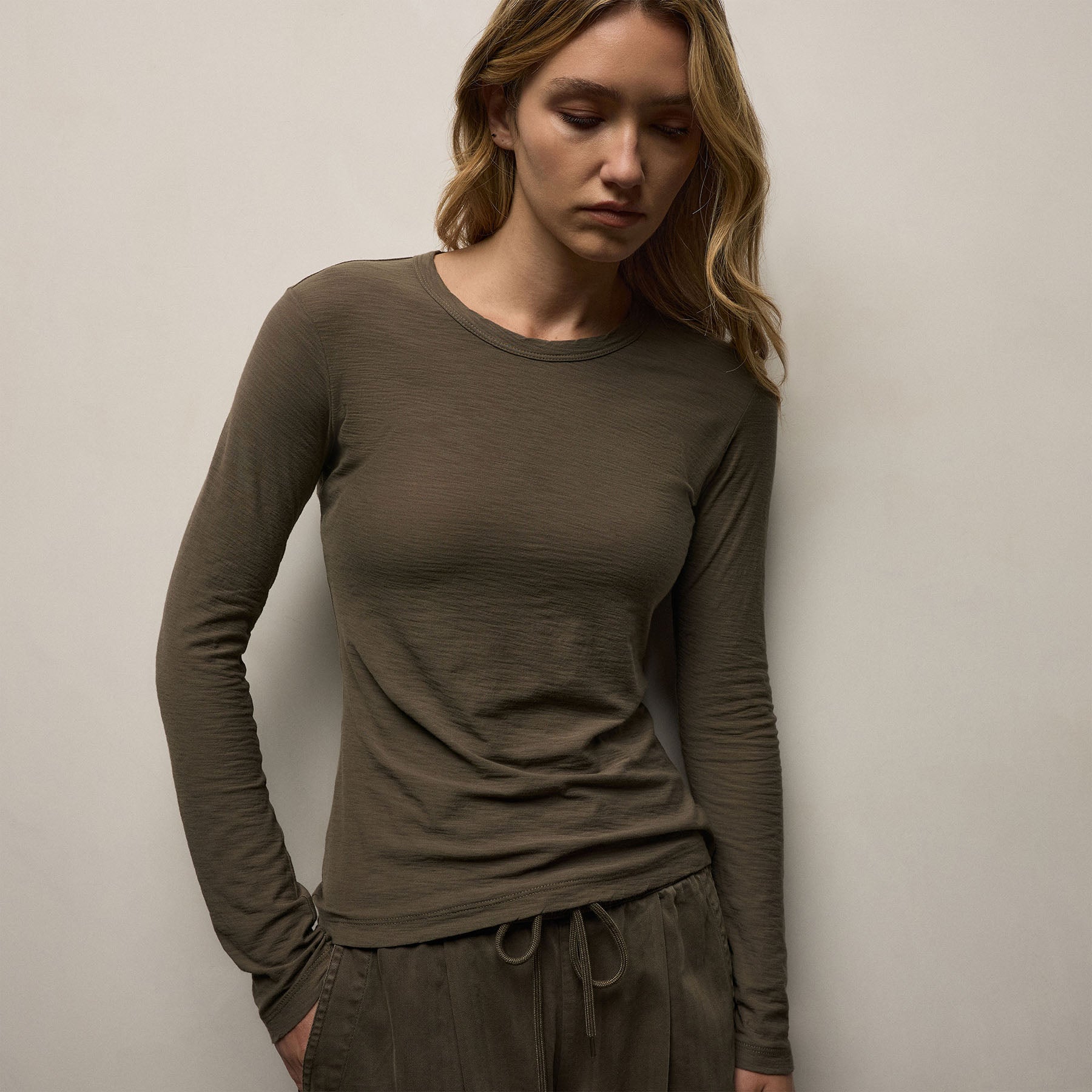 Long Sleeve Cropped Tee - Nude | James Perse Los Angeles