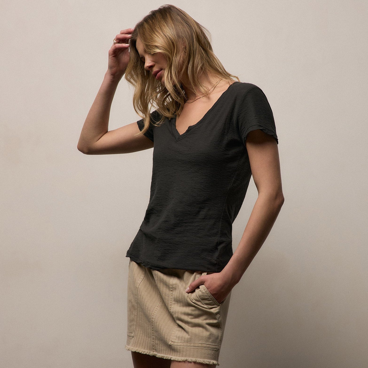 Sheer Slub V Neck - Carbon