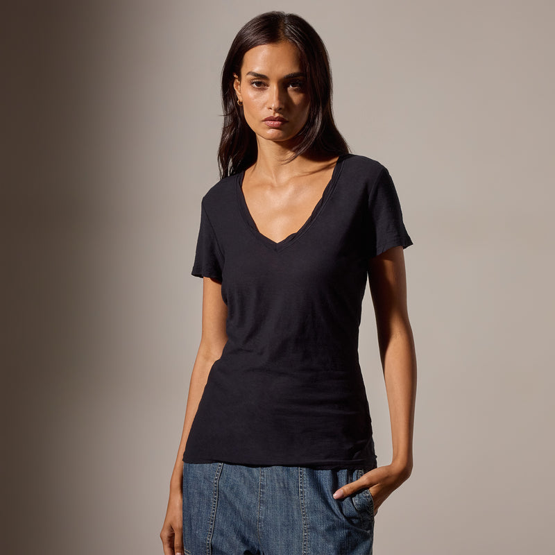 Sheer Slub Casual V Neck in Deep | James Perse Los Angeles