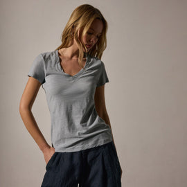 Sheer Slub Casual V Neck in Grey Sky | James Perse Los Angeles