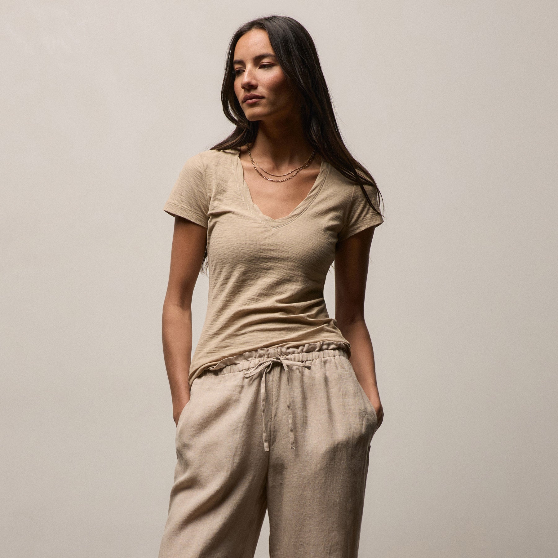 Sheer Slub Casual V Neck in Light Khaki | James Perse Los Angeles