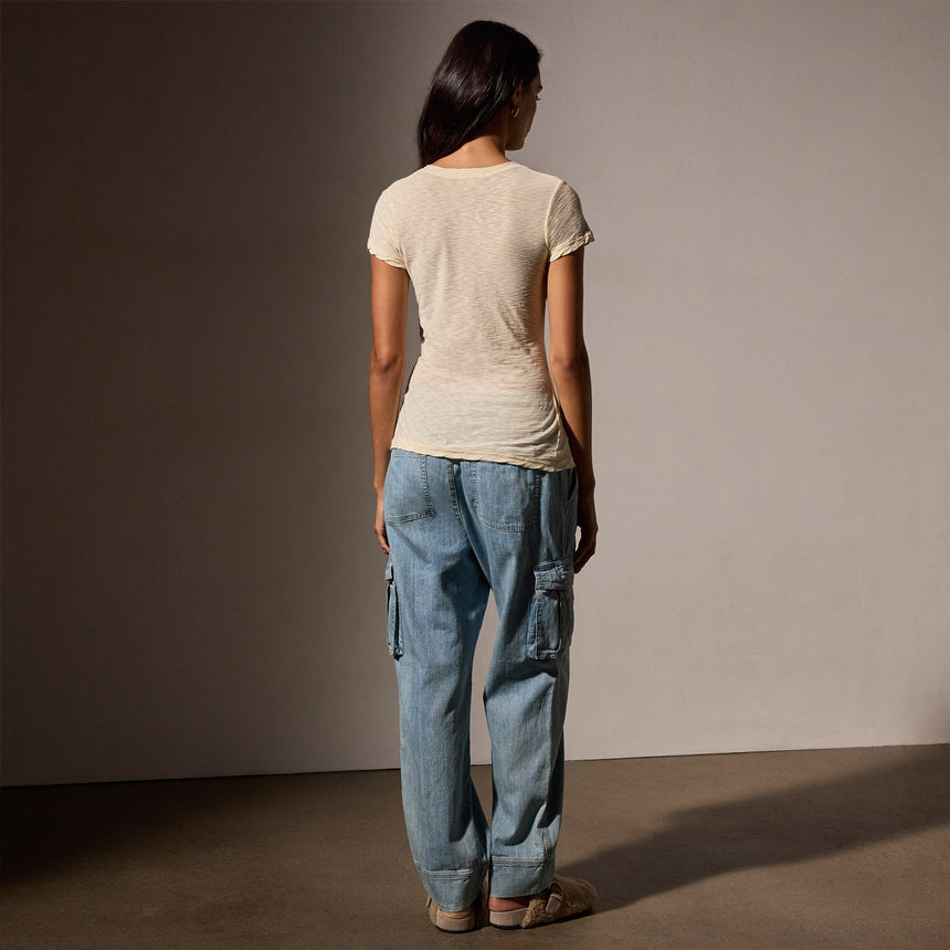 Sheer Slub Casual V Neck in Melon | James Perse Los Angeles
