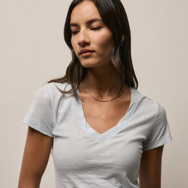 Sheer Slub Casual V Neck in Memory | James Perse Los Angeles
