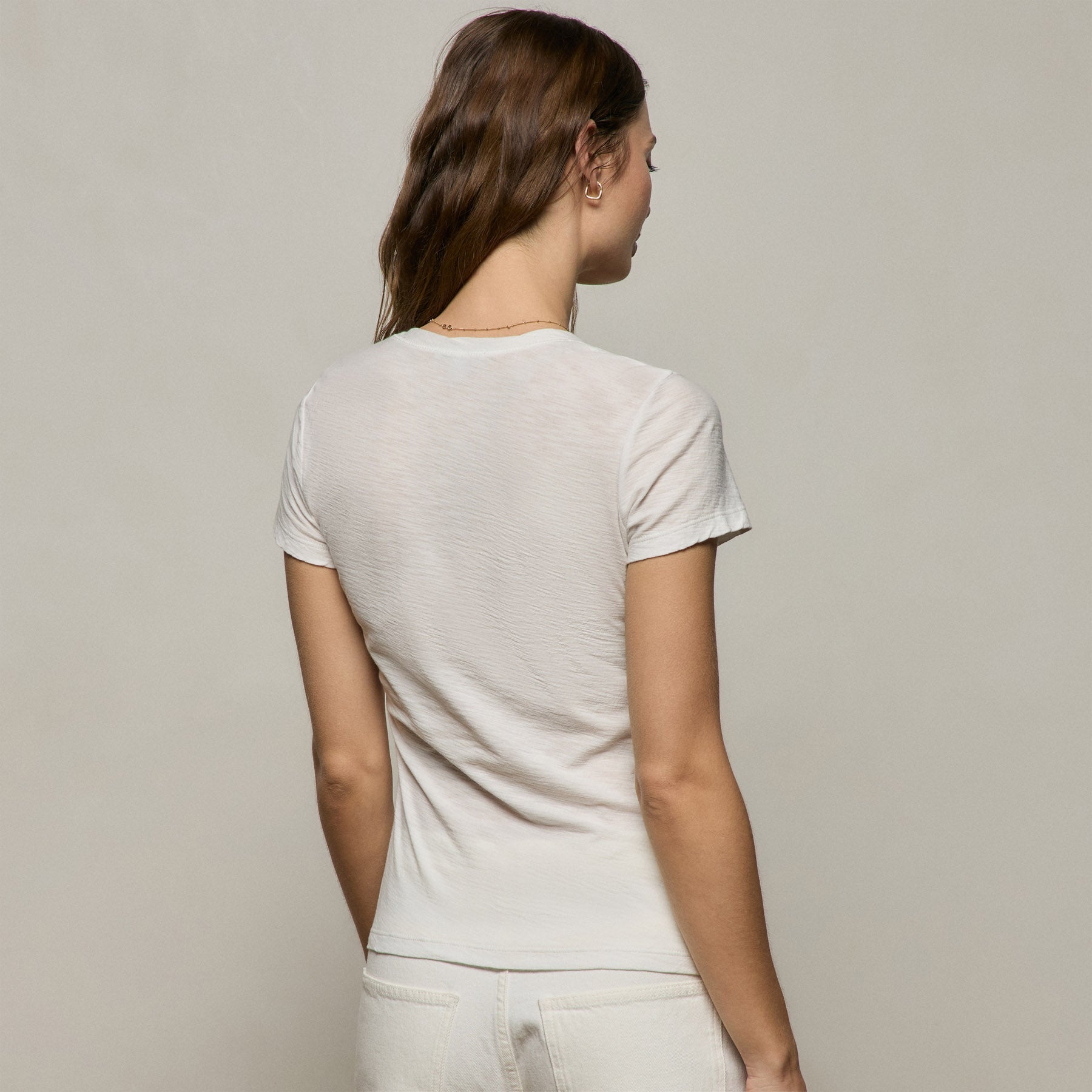 Sheer Slub V Neck in Off White | James Perse Los Angeles