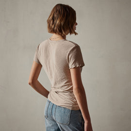 Sheer Slub Casual V Neck in Toast | James Perse Los Angeles