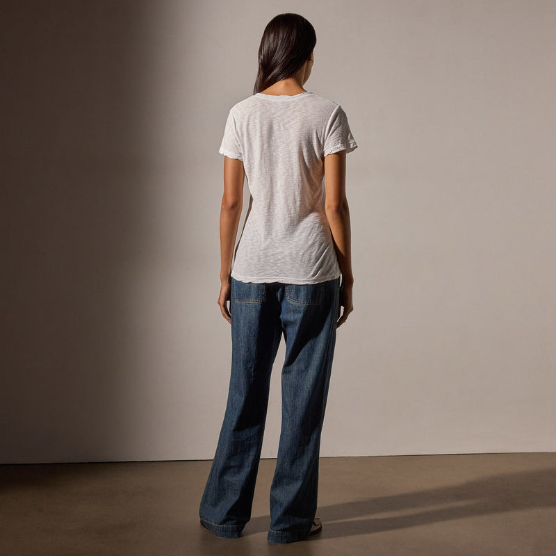 Sheer Slub Casual V Neck in White | James Perse Los Angeles