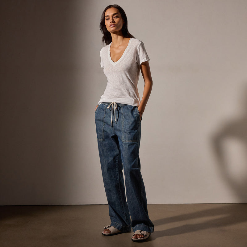 Sheer Slub Casual V Neck in White | James Perse Los Angeles