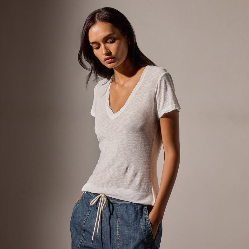 Sheer Slub Casual V Neck in White | James Perse Los Angeles