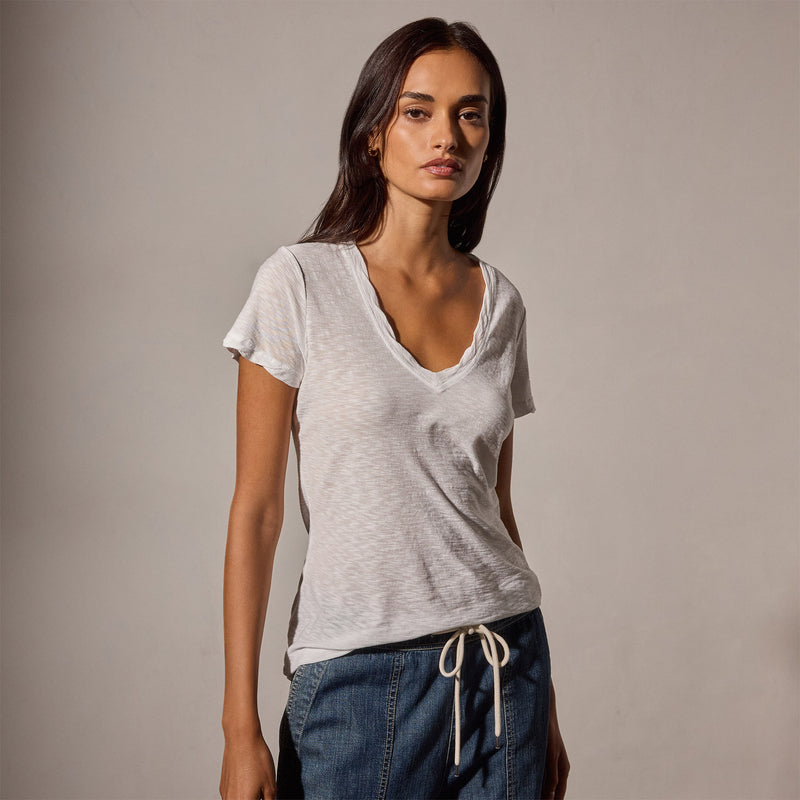 Sheer Slub Casual V Neck in White | James Perse Los Angeles