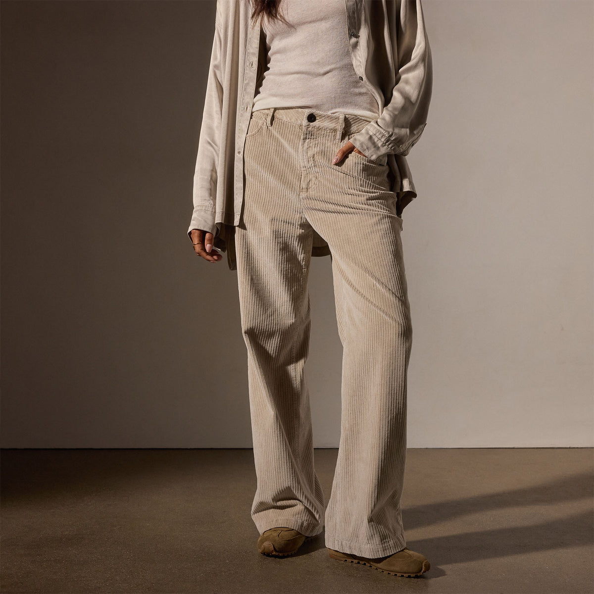 Uneven Corduroy Mixed Media Pant in Faint Pigment | James Perse Los Angeles