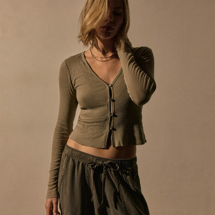 Cotton Cshmr Ribbed Long Sleeve Btn Front in Overcast | James Perse Los Angeles