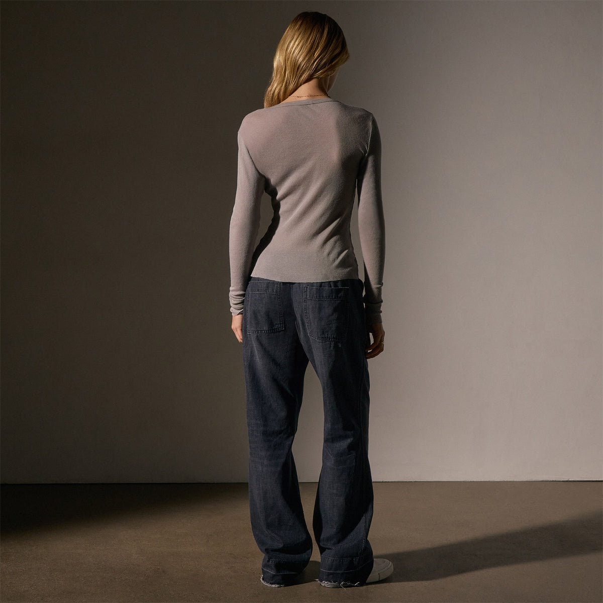 Deep V Tee in Dapple | James Perse Los Angeles