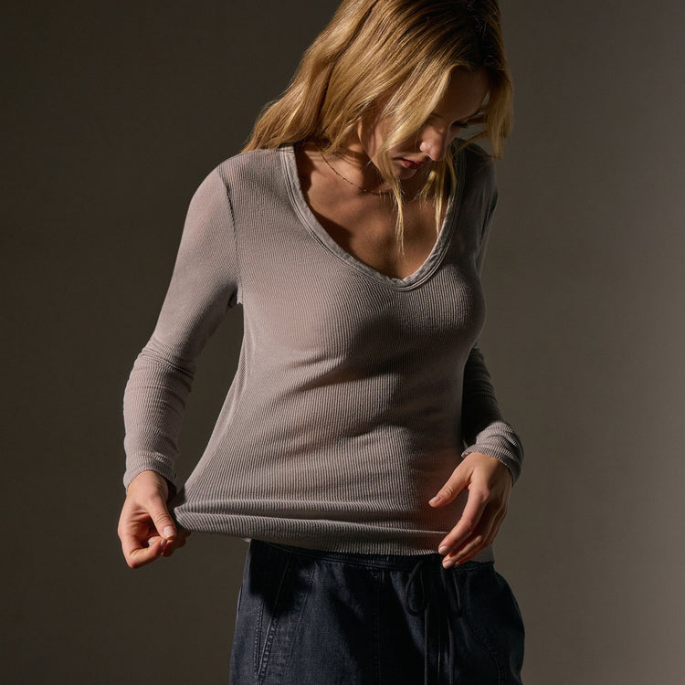 Deep V Tee in Dapple | James Perse Los Angeles