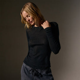 Cotton Cashmere Blend Ribbed Long Sleeve Crew in Black | James Perse Los Angeles