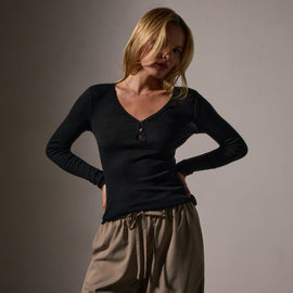 Cotton Cashmere Blend Ribbed Henley in Black | James Perse Los Angeles
