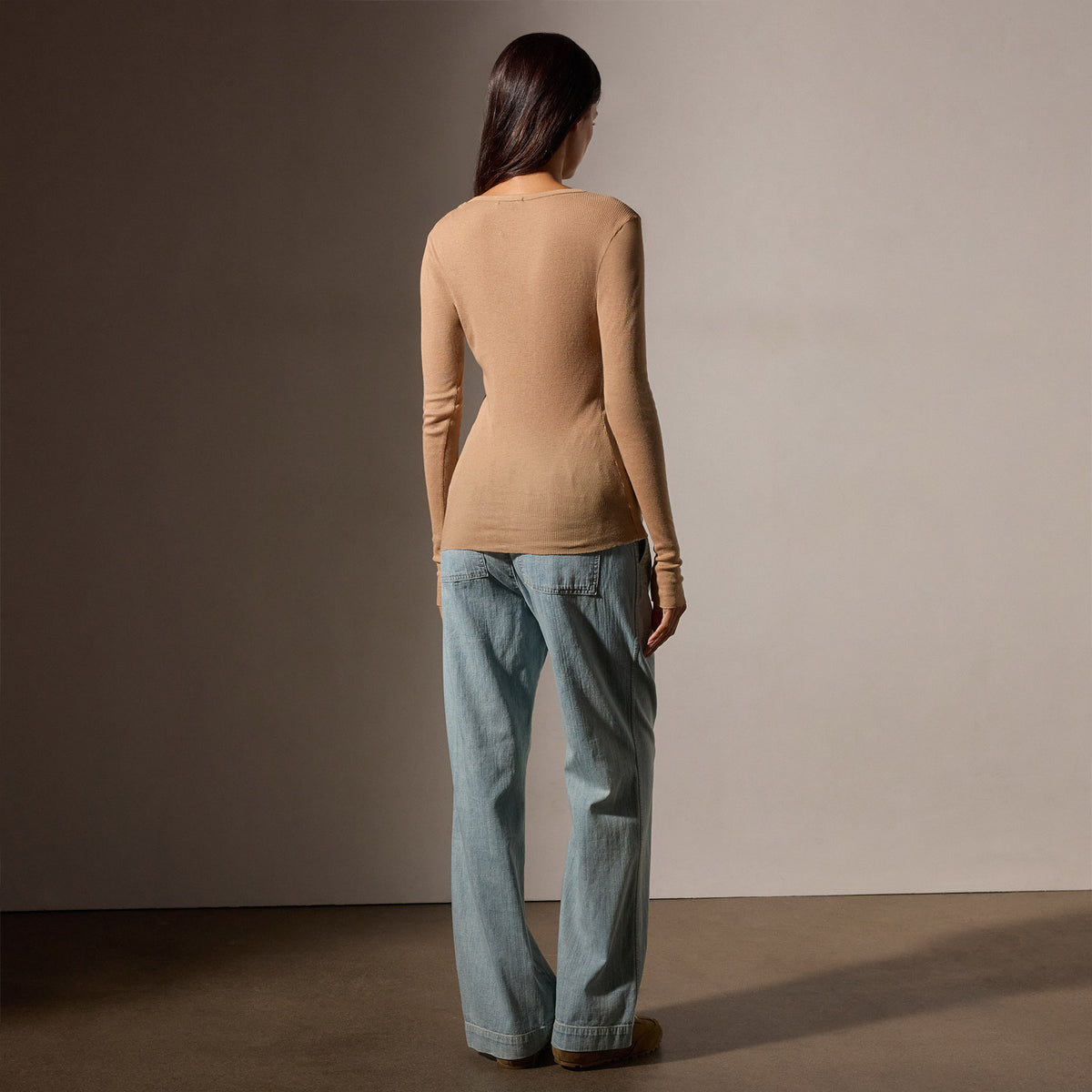 Cotton Cashmere Blend Ribbed Henley in Vicuna | James Perse Los Angeles