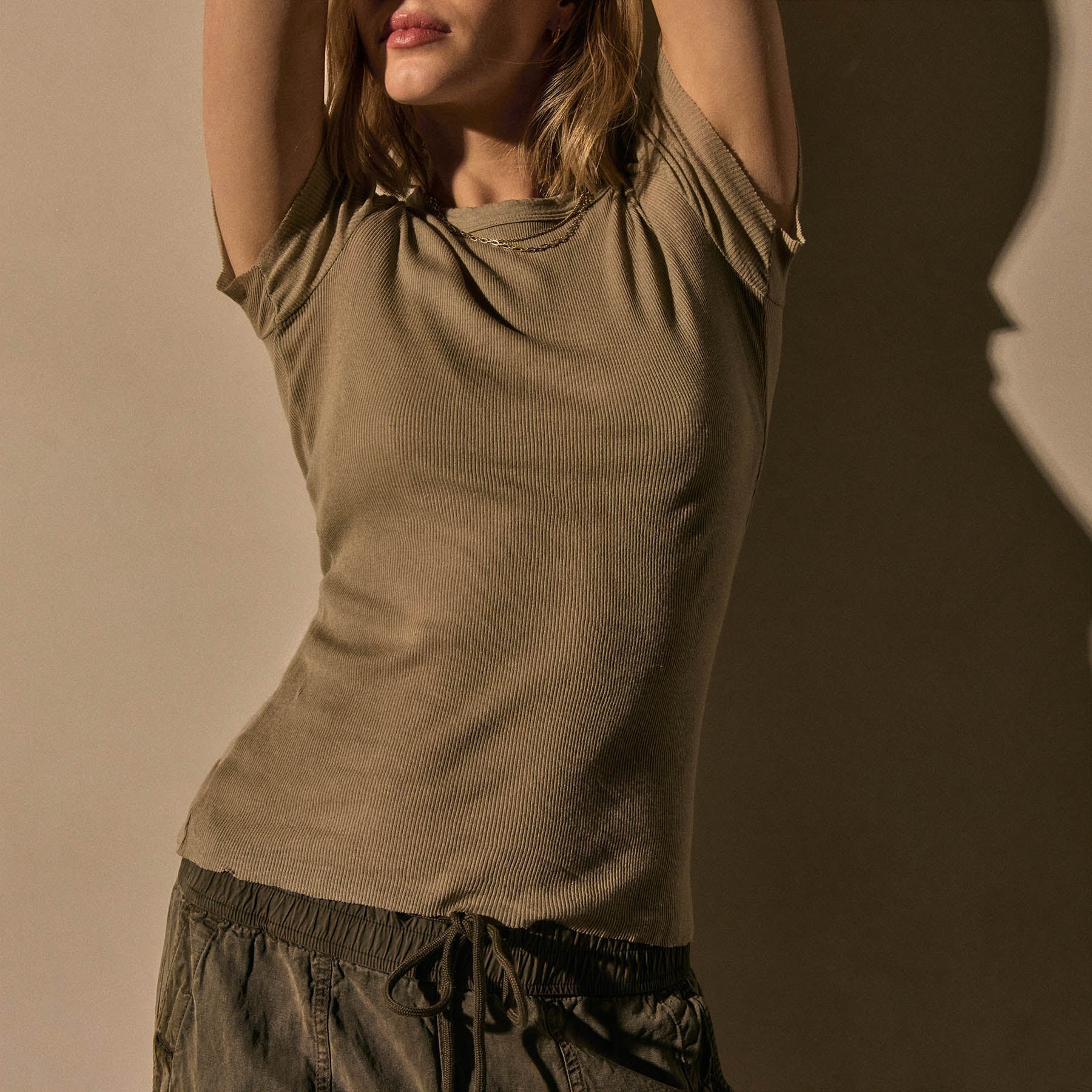 Cotton Cashmere Blend Ribbed Crew in Overcast | James Perse Los Angeles