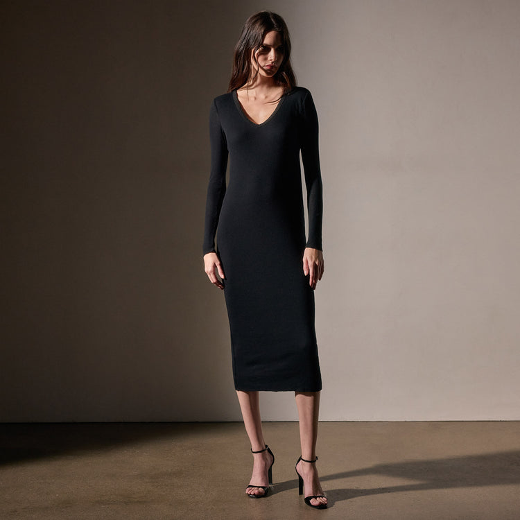 Cashmere Rib Deep V Neck in Black | James Perse Los Angeles