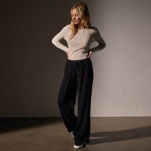 Pleated Wool Blend Pant in Black | James Perse Los Angeles