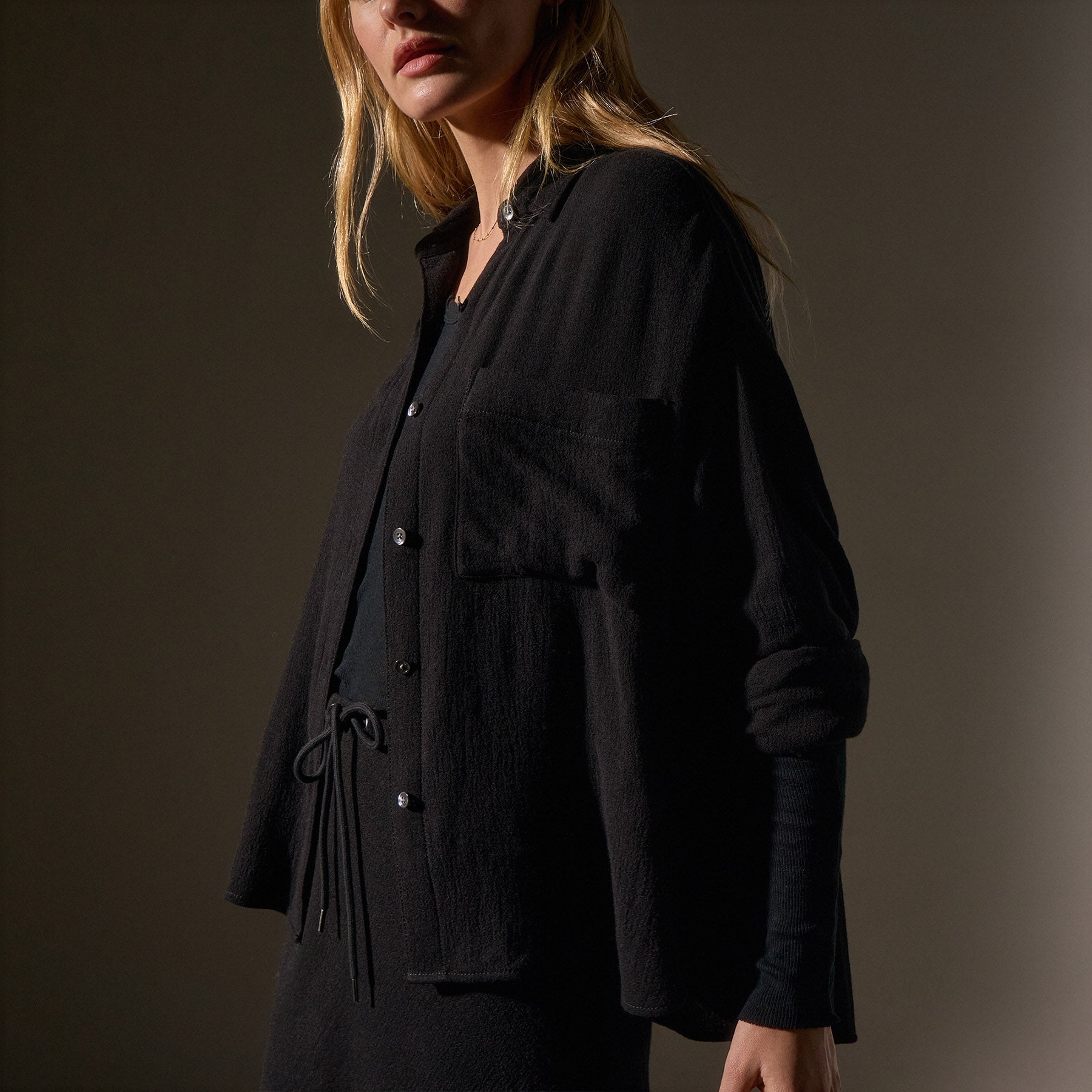 Relaxed Wool Blend Shirt in Black | James Perse Los Angeles