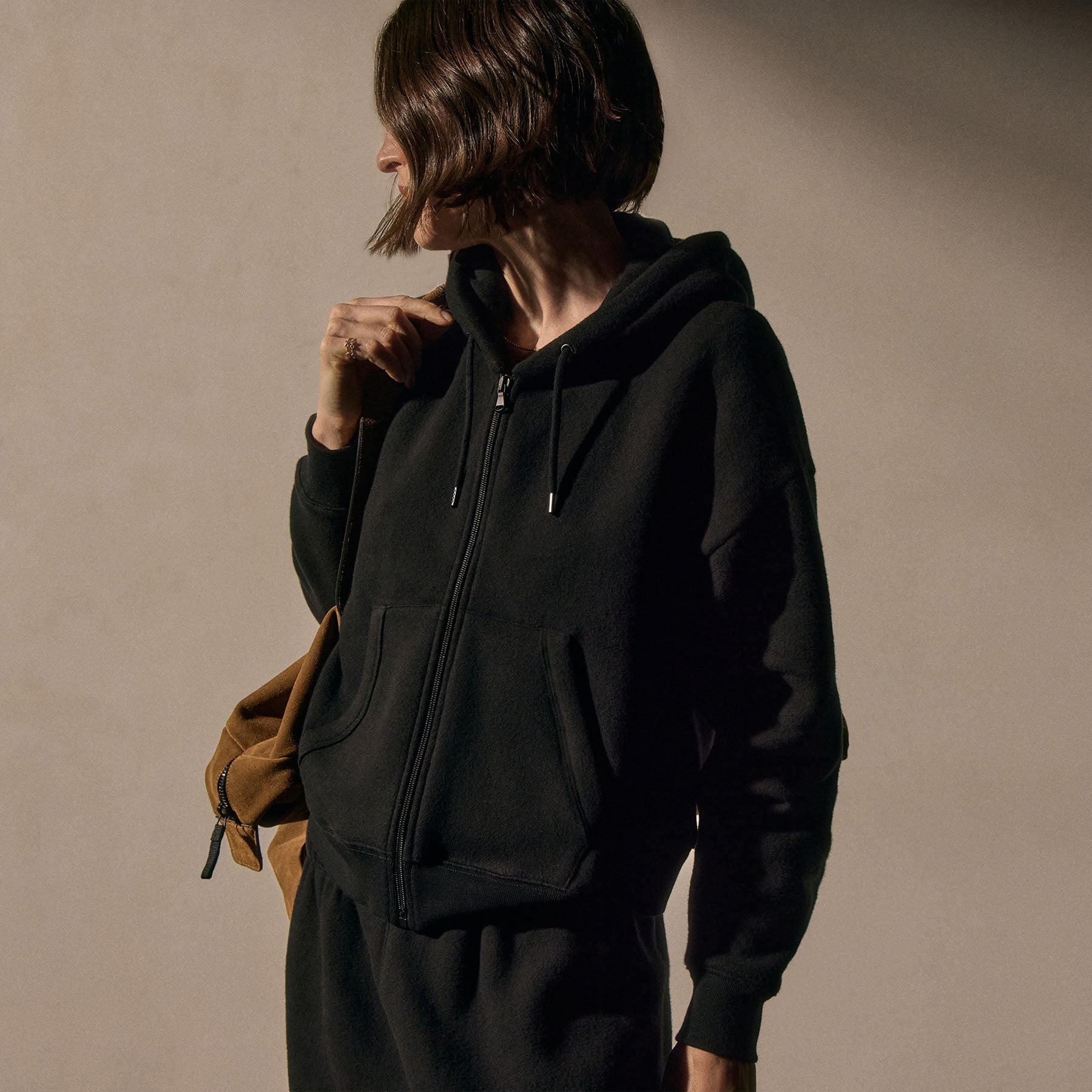 Cozy Fleece Zip Hoodie - Black | James Perse Los Angeles