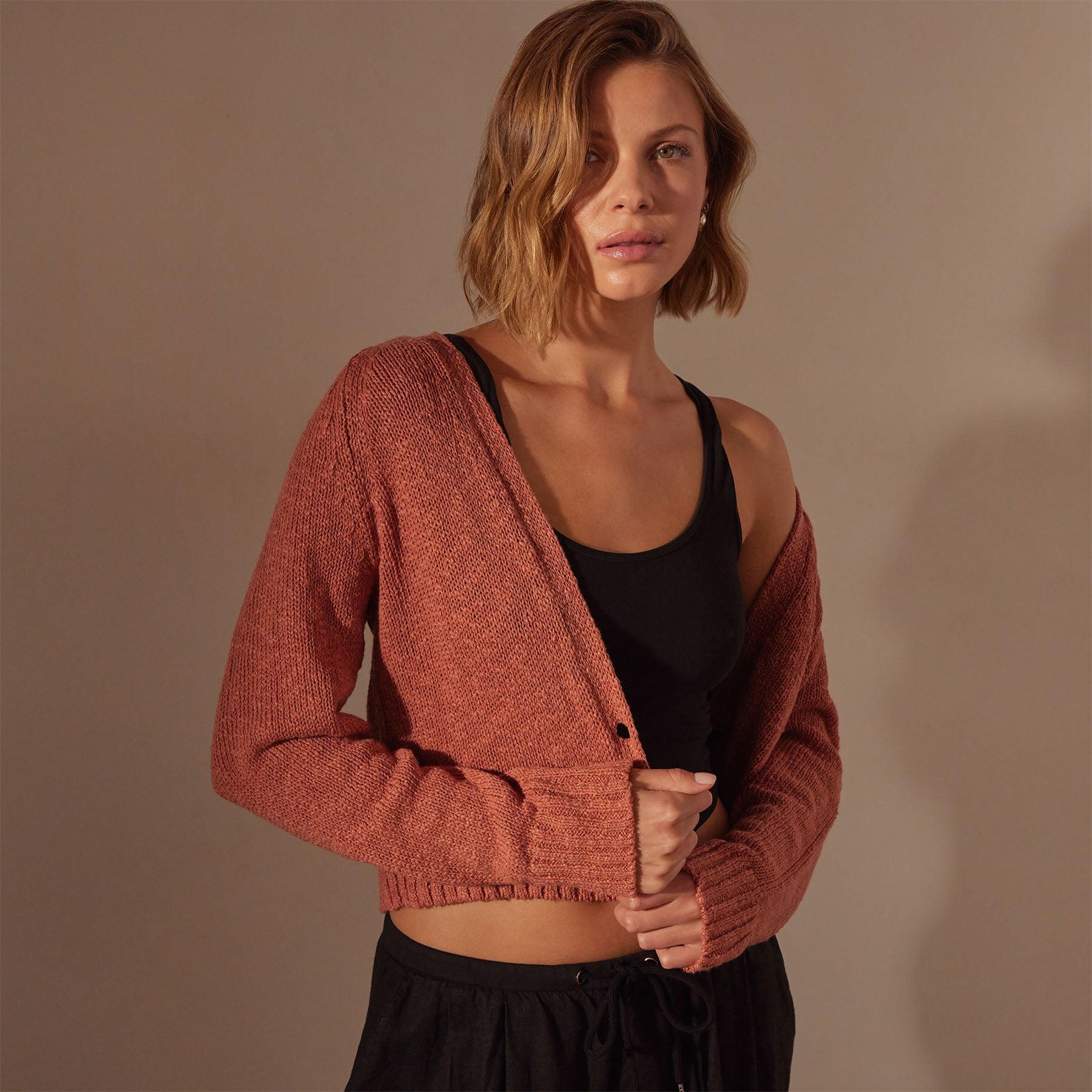 Cotton Linen Cropped Cardigan - Adobe | James Perse Los Angeles
