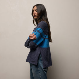 Surf Stripe Cotton Linen Sweater in Faded Navy/Santorini | James Perse Los Angeles