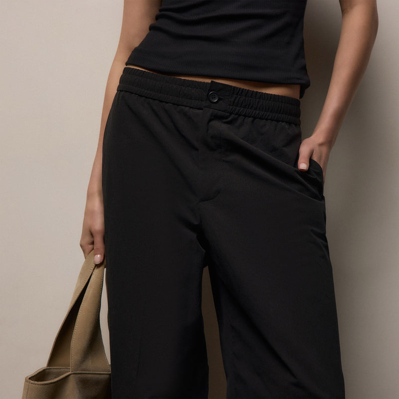 Italian Heavy Poplin Relaxed Pant in Black | James Perse Los Angeles