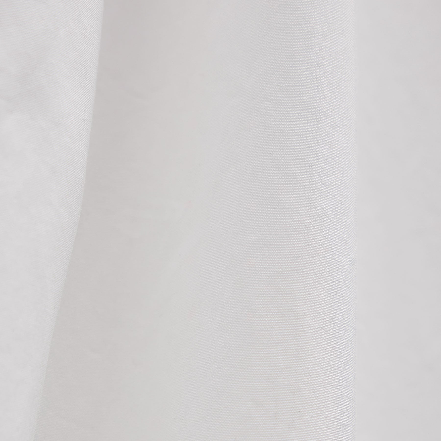 Italian Heavy Poplin Trench Coat in White | James Perse Los Angeles