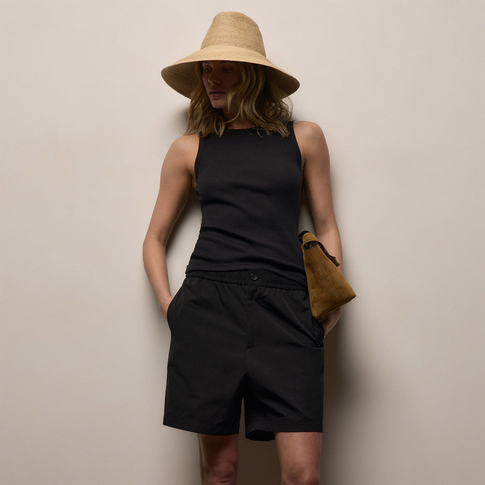 Italian Heavy Poplin Relaxed Short in Black | James Perse Los Angeles