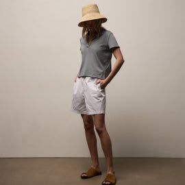 Italian Heavy Poplin Relaxed Short in White | James Perse Los Angeles
