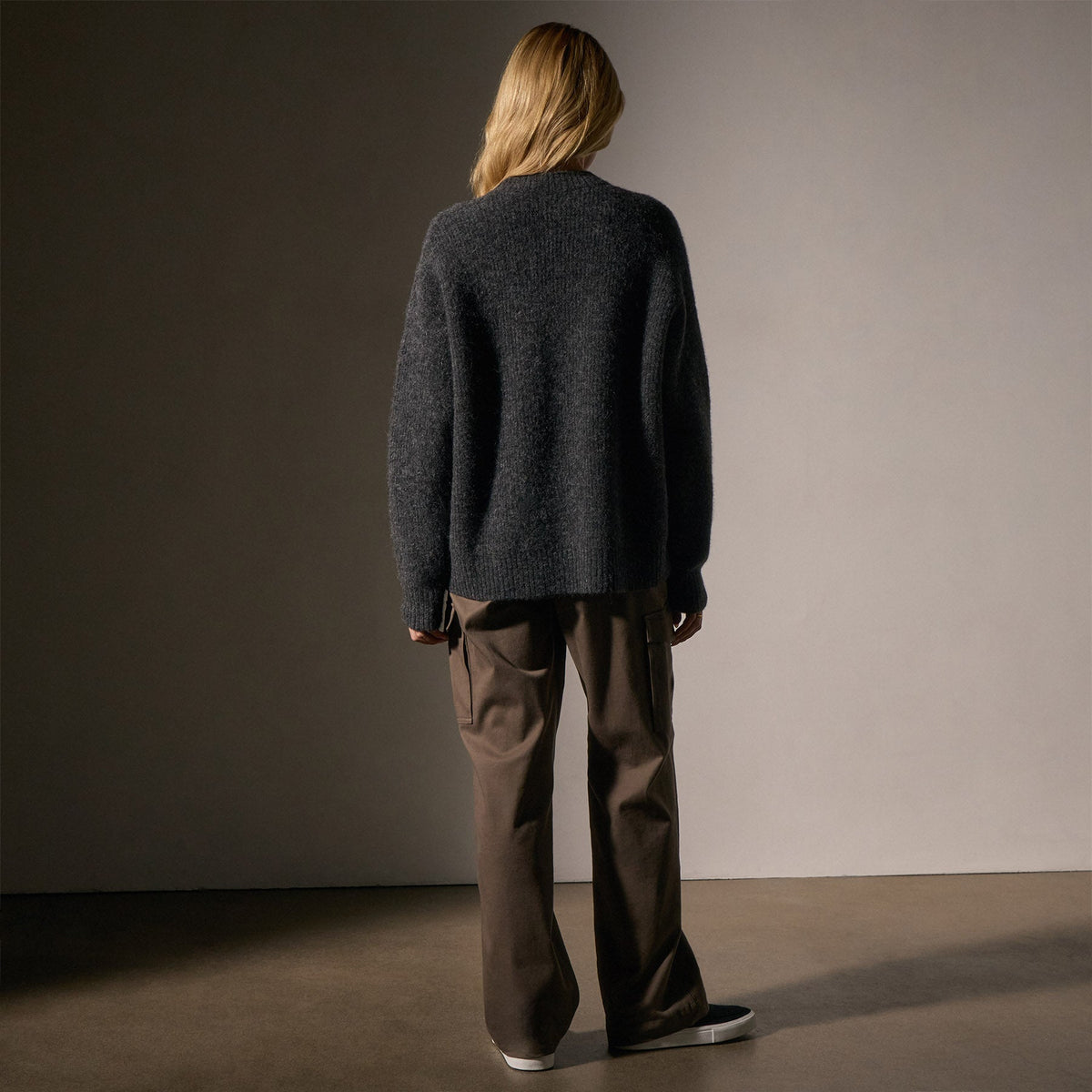 Oversized Waffle Knit Crew in Anthracite | James Perse Los Angeles