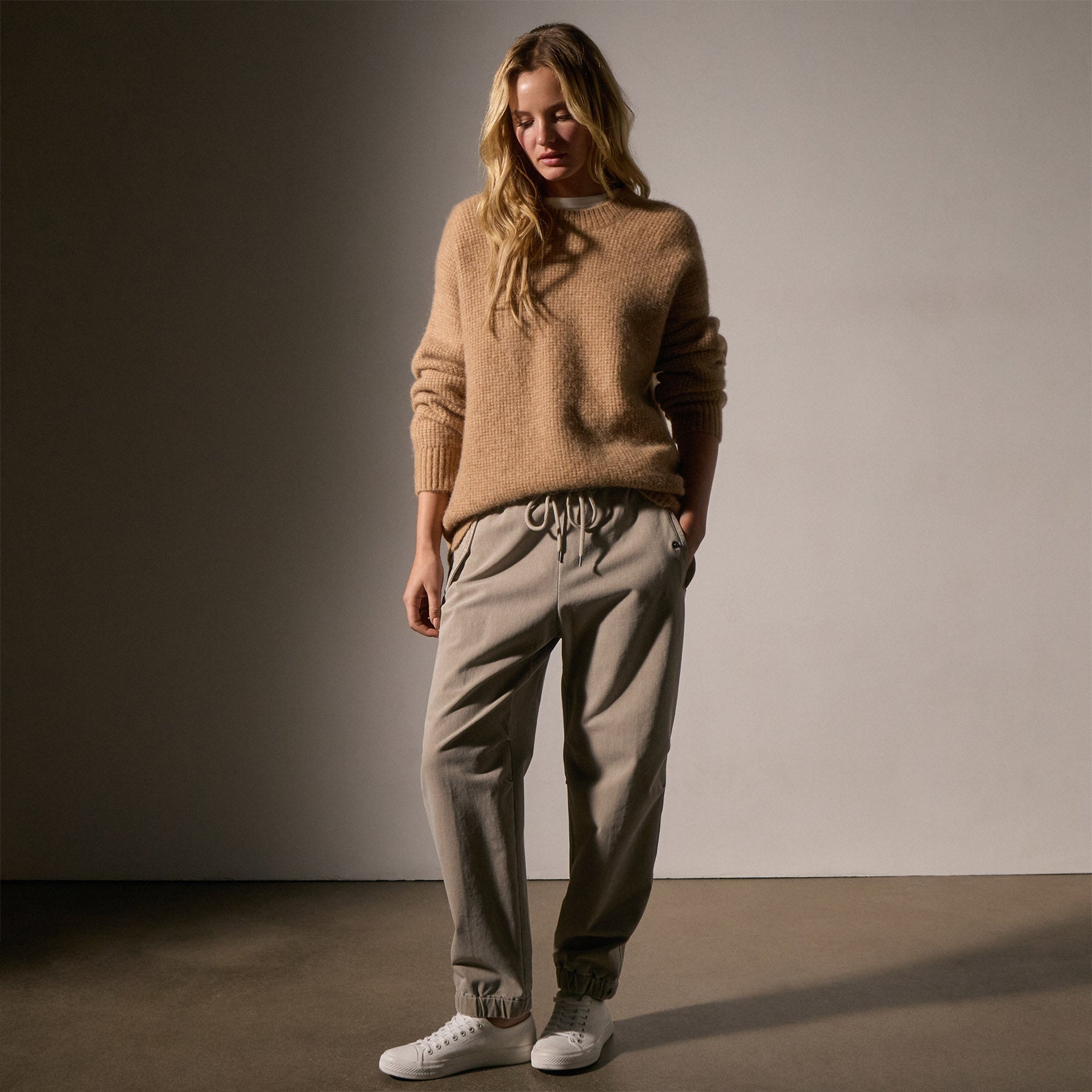Oversized Waffle Knit Crew - Camel | James Perse Los Angeles