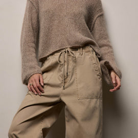 Cotton Cashmere Brushed Twill Pant in Light Khaki Pigment | James Perse Los Angeles